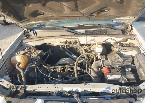 2008 Ford Escape Xlt из США, поврежденный, VIN 1FMCU03Z88KB29160